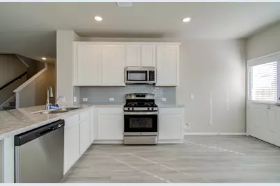 8403 Moonlight Bay Circle, Baytown, TX 77523 - Photo 11