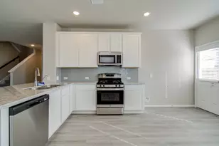 8403 Moonlight Bay Cir, Baytown, TX 77523 - Photo 11