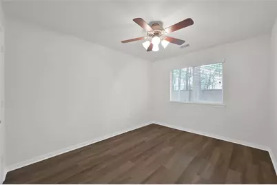 10 Barker Ridge Court, Spring, TX 77382 - Photo 23