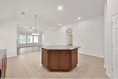 10 Barker Ridge Court, Spring, TX 77382 - Photo 7