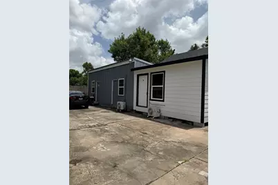 2909 King Street #UNIT D, Houston, TX 77026 - Photo 7