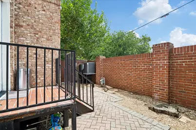 1933 Woodbury Street, Houston, TX 77030 - Photo 39