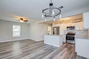 3403 Gano St, Houston, TX 77009 - Photo 3