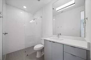 2147 Harold St, Houston, TX 77098 - Photo 21