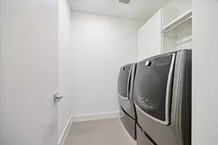 2147 Harold St, Houston, TX 77098 - Photo 19