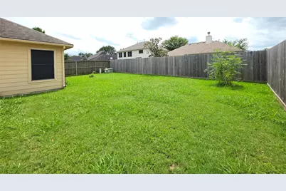 17226 Stratford Green Dr Drive, Sugar Land, TX 77498 - Photo 19