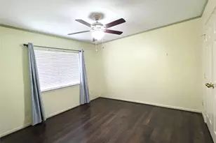 17226 Stratford Green Dr Dr, Sugar Land, TX 77498 - Photo 9