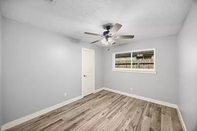 5923 Dee Drive, Pasadena, TX 77505 - Photo 13