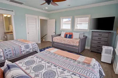 1963 Ave J, Crystal Beach, TX 77650 - Photo 43