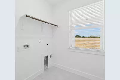 221 Dunovant Drive, Sealy, TX 77474 - Photo 17