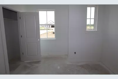 221 Dunovant Drive, Sealy, TX 77474 - Photo 11