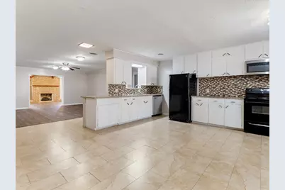 2728 Encino Avenue, Bay City, TX 77414 - Photo 5