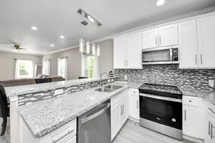 5113 Rue St, Houston, TX 77033 - Photo 17