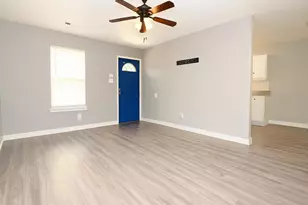 9835 Shive Dr, Houston, TX 77078 - Photo 5
