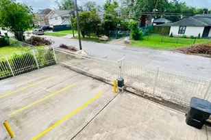 4701 Bell St, Houston, TX 77023 - Photo 17