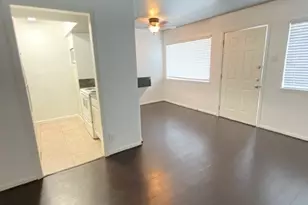 4701 Bell St, Houston, TX 77023 - Photo 15