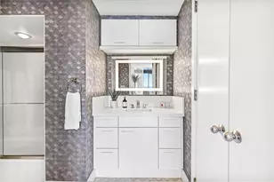 5220 Seawall Blvd, Galveston, TX 77551 - Photo 31