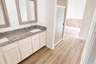 3910 Wimberley Hollow Ln, Houston, TX 77053 - Photo 13