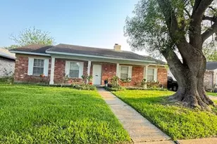 9419 McAfee Dr, Houston, TX 77031 - Photo 3