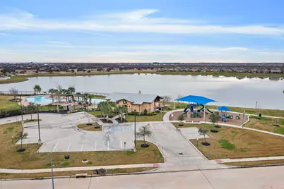 9438 Sky Blue Drive, Rosharon, TX 77583 - Photo 25