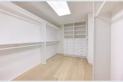 50 Saddlebrook Lane, Houston, TX 77024 - Photo 25