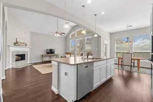 2314 Tobarra Ln, League City, TX 77573 - Photo 13