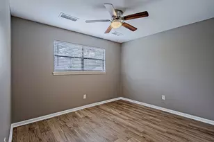 3323 Lost Hollow Dr, Houston, TX 77339 - Photo 23