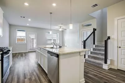 629 Seabreeze Drive, Kemah, TX 77565 - Photo 7