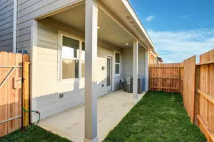 629 Seabreeze Dr, Kemah, TX 77565 - Photo 15