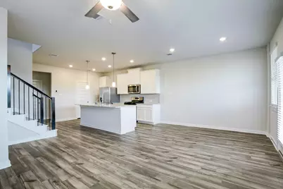 629 Seabreeze Drive, Kemah, TX 77565 - Photo 3