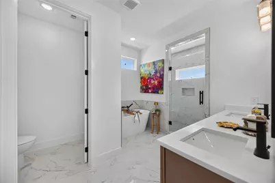 316 Walthall #D, Houston, TX 77022 - Photo 25