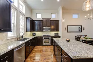 411 W 17th St, Houston, TX 77008 - Photo 19