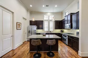 411 W 17th St, Houston, TX 77008 - Photo 23