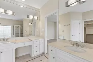 628 Bomar St, Houston, TX 77006 - Photo 11