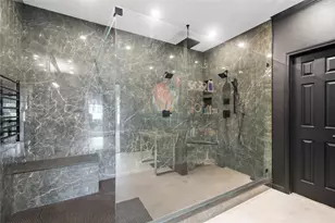 610 Piedmont St, Sugar Land, TX 77478 - Photo 23