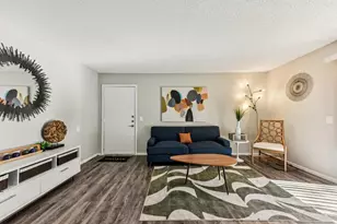 2501 Wickersham Ln, Austin, TX 78741 - Photo 7