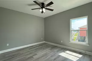 865 Palmetto Dr, Crystal Beach, TX 77650 - Photo 41