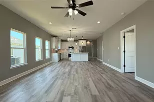 865 Palmetto Dr, Crystal Beach, TX 77650 - Photo 31