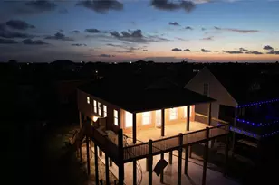 865 Palmetto Dr, Crystal Beach, TX 77650 - Photo 27