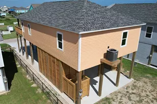 865 Palmetto Dr, Crystal Beach, TX 77650 - Photo 15