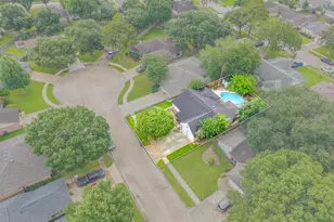 14015 Susan Ct, Sugar Land, TX 77498 - Photo 17