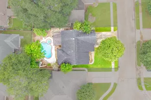 14015 Susan Ct, Sugar Land, TX 77498 - Photo 19