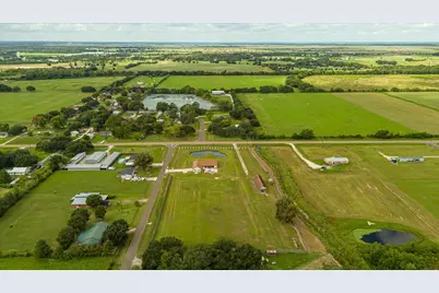 105 Baker Road, Winnie, TX 77665 - Photo 43