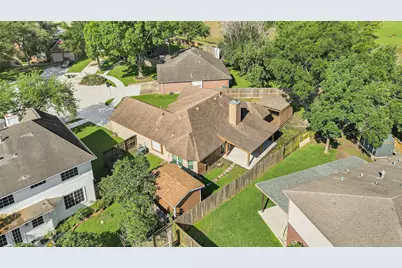8607 Wood Drift Court, La Porte, TX 77571 - Photo 29