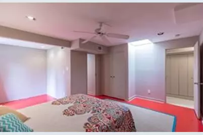 10211 Willowgrove Drive, Houston, TX 77035 - Photo 15