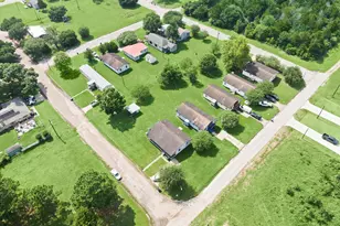 1935 1st St, Hempstead, TX 77445 - Photo 19