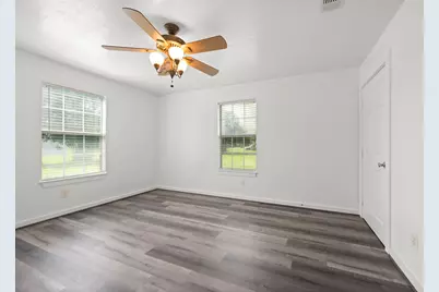 1935 1st Street, Hempstead, TX 77445 - Photo 15