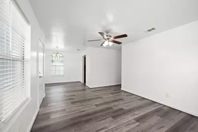 1935 1st Street, Hempstead, TX 77445 - Photo 7