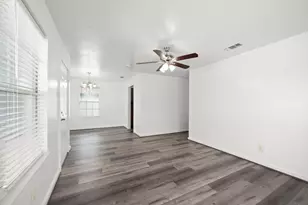 1935 1st St, Hempstead, TX 77445 - Photo 7