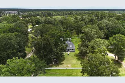 2118 Rolling Hills Road, Conroe, TX 77303 - Photo 39